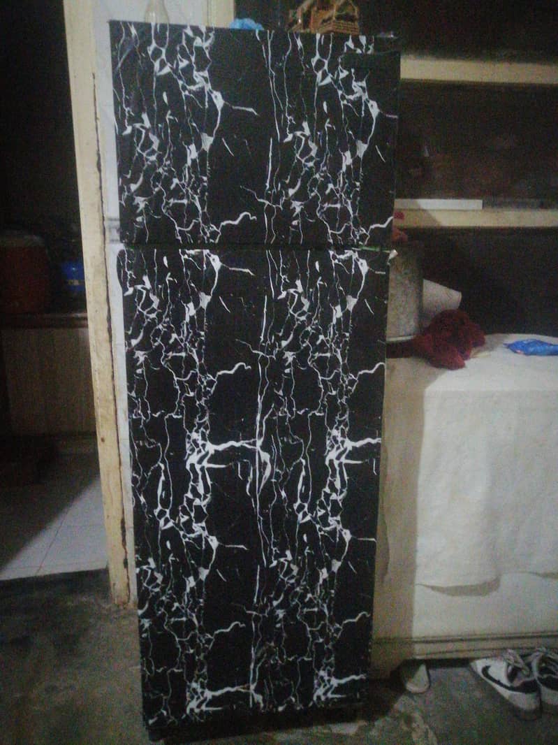 fridge 0