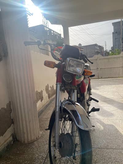 Honda CD 70 2016