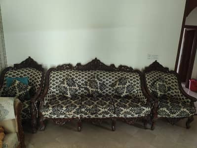 5 seater chinioti pure shesham sofa set