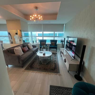 2Bed fully furnished with servant quarter in centaurs mall