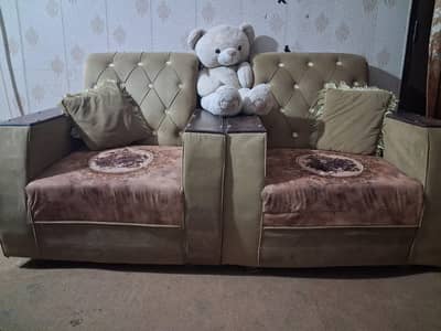 6 months used sofa for sale