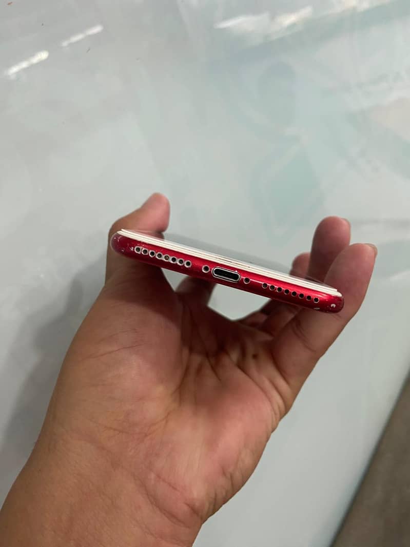 Apple iPhone 7 Plus 3