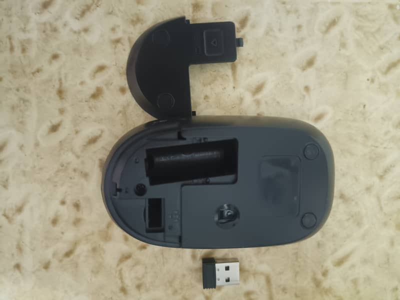 Wireless mouse available 1