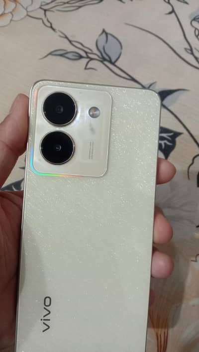 Vivo Y36