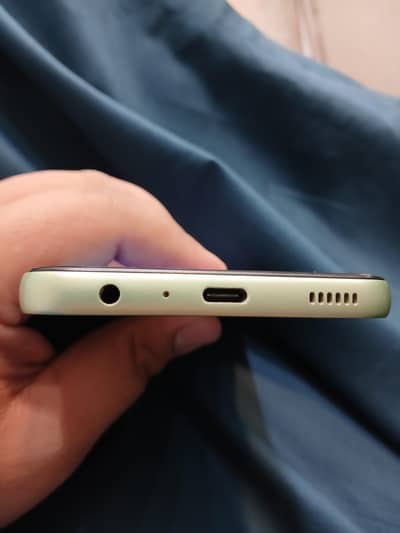 Samsung Mobile A24