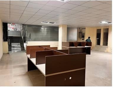 Office For Rent Area 1300 Square Feet Office Available For Rent Real Pictures In Gulberg 3 Lahore