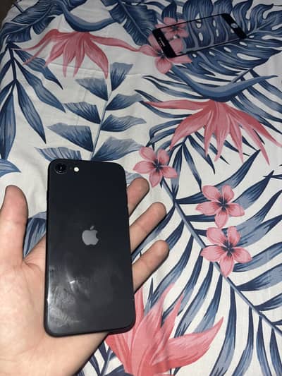 Apple iPhone SE