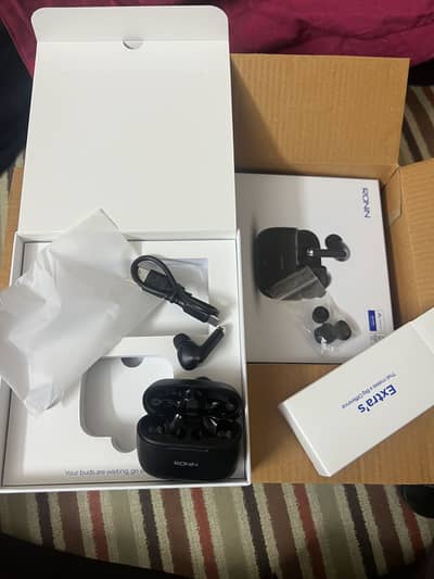 Ronin vivid earbuds