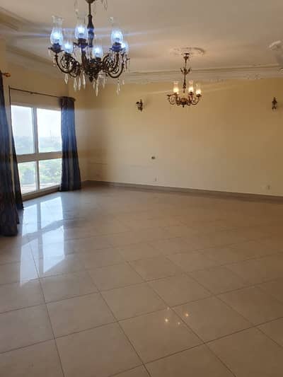 Well Maintained And Renovated 4 Bedroom 3760 Square Feet West Open Apartment In The Most Desired Project Of The City Known As Creek Vista Located In Dha Phase 8 For Rent