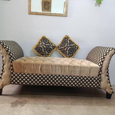 (3+1+1) 5 seater sofa set with cushions