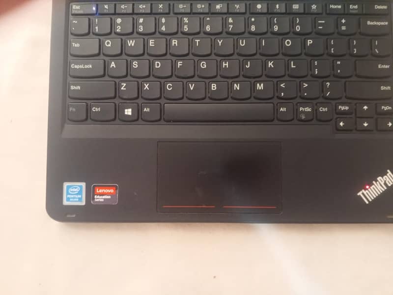 Lenevo Thinkpad 11 e 1