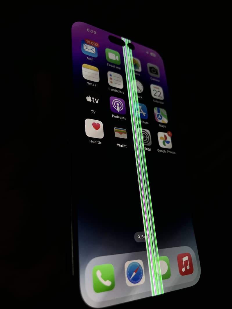 Iphone 14pro max panel 2