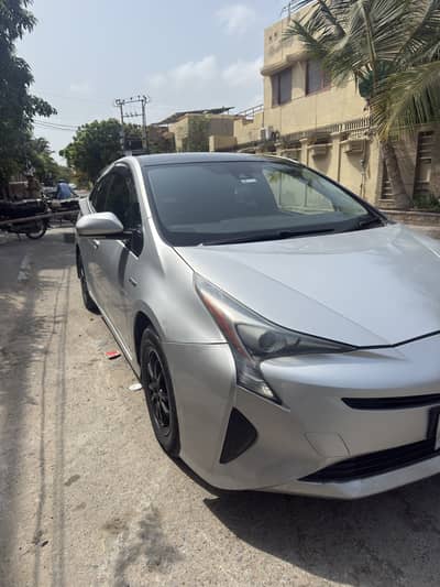 Toyota Prius 2015