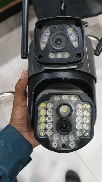 dual lens wireless security camera