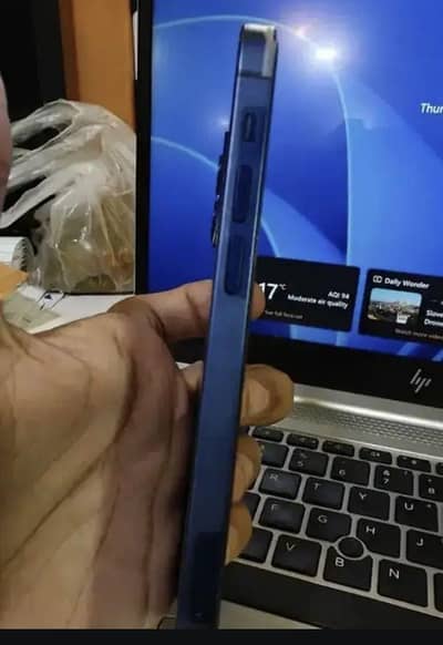 Iphone 12 factory unlocked 10/10 read full add