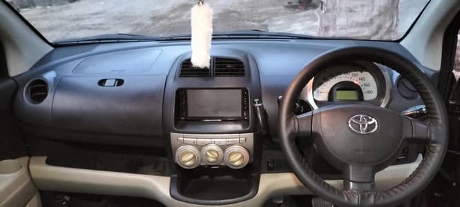 Toyota pasoo 8/11