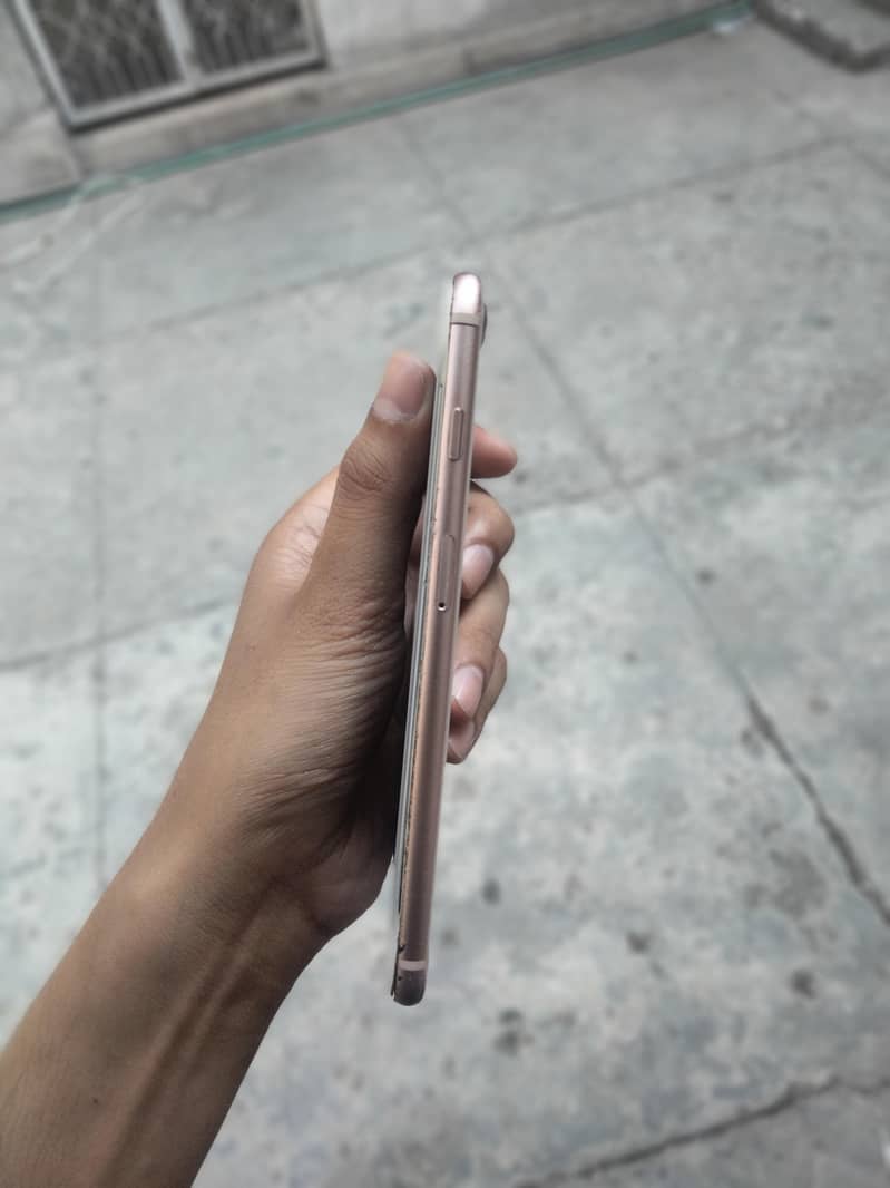 Apple iPhone 8 Plus 8