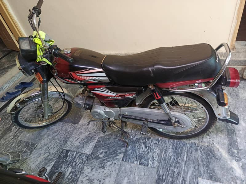 cd 70 0
