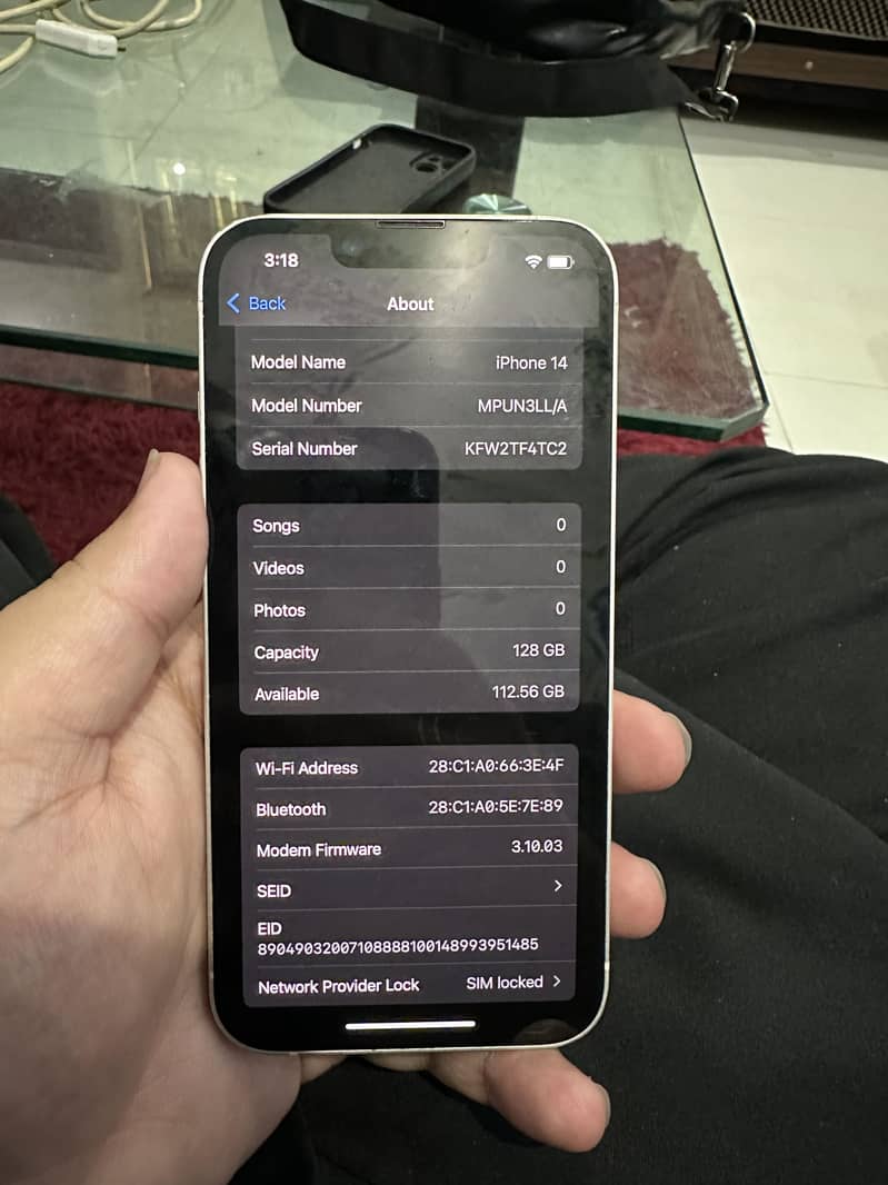 iPhone 14 4