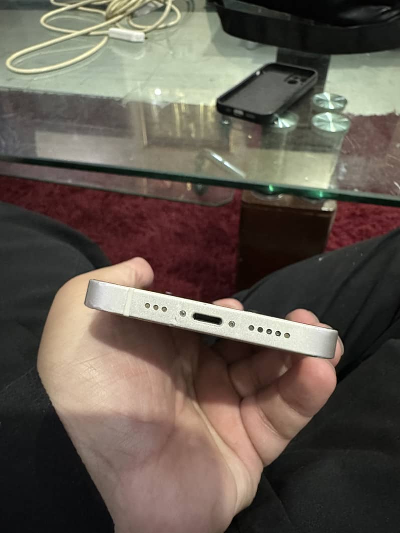 iPhone 14 5