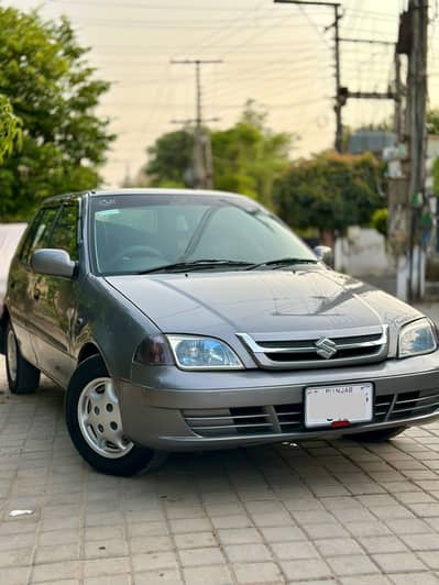 Suzuki Cultus 2014 model almost geniune condition new tyres chill ac