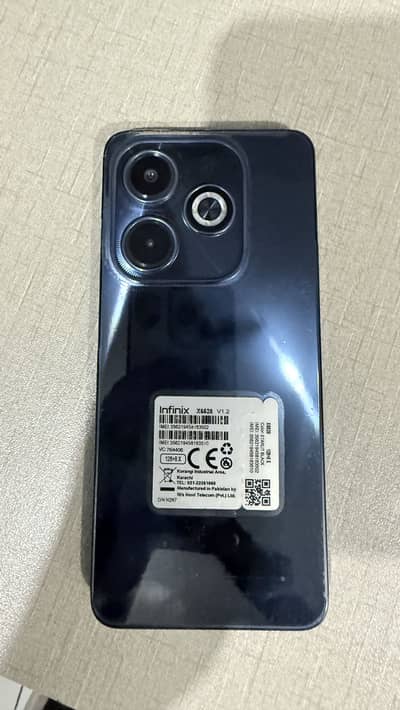 Infinix Hot 40i (8+8gb+expandable 8gb) (128GB)