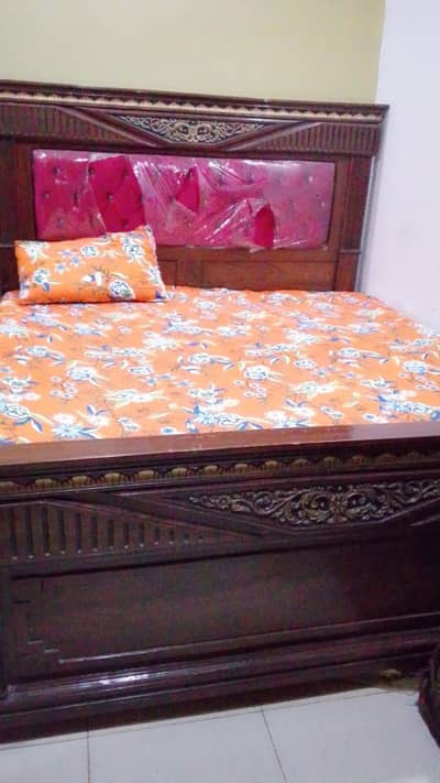 Bed with matrss