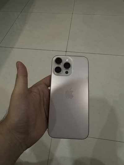 Apple iPhone 16 Pro Max