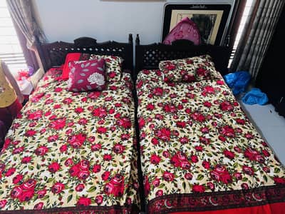 2 single beds for sale