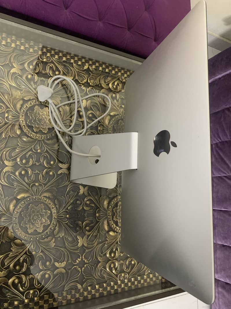 Apple iMac 4K Retina & MacBook Air 2015 | 8GB Ram | 256GB 3