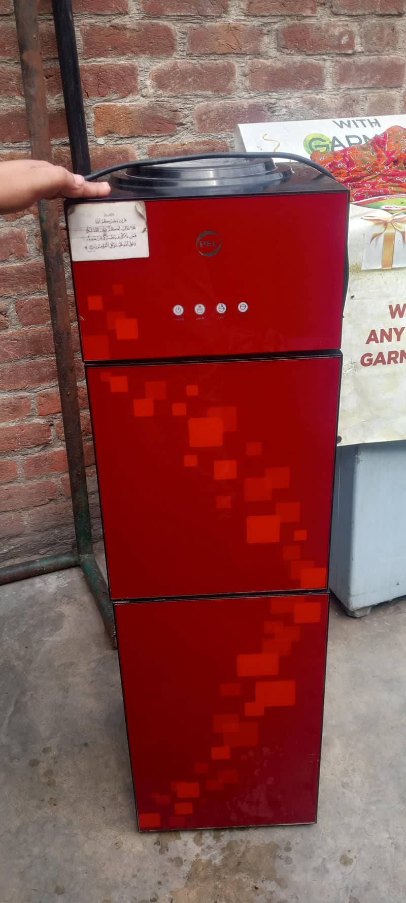 pel dispensor 1