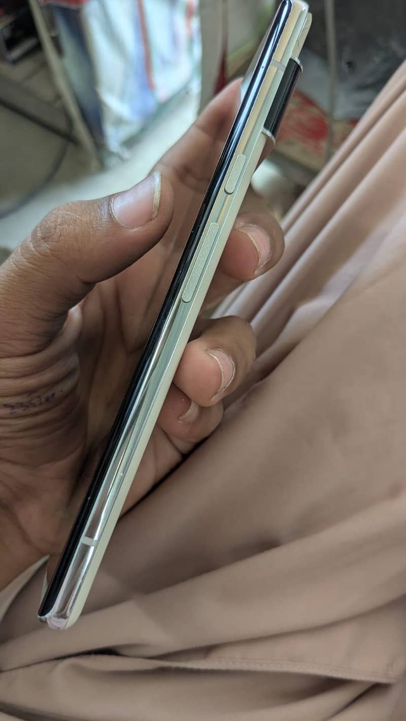Google Pixel 6 Pro 4