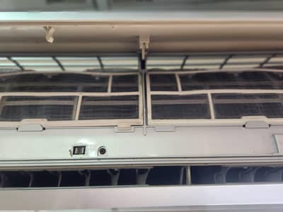 gree 1 ton non inverter