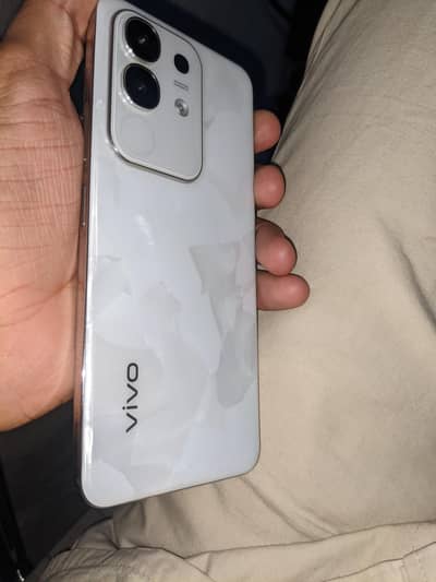 Vivo V29