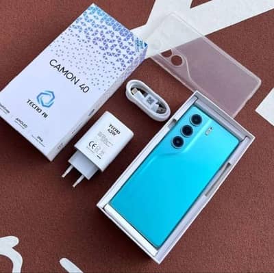 tecno common 40 pro 8+8 256  10/9.5 condition