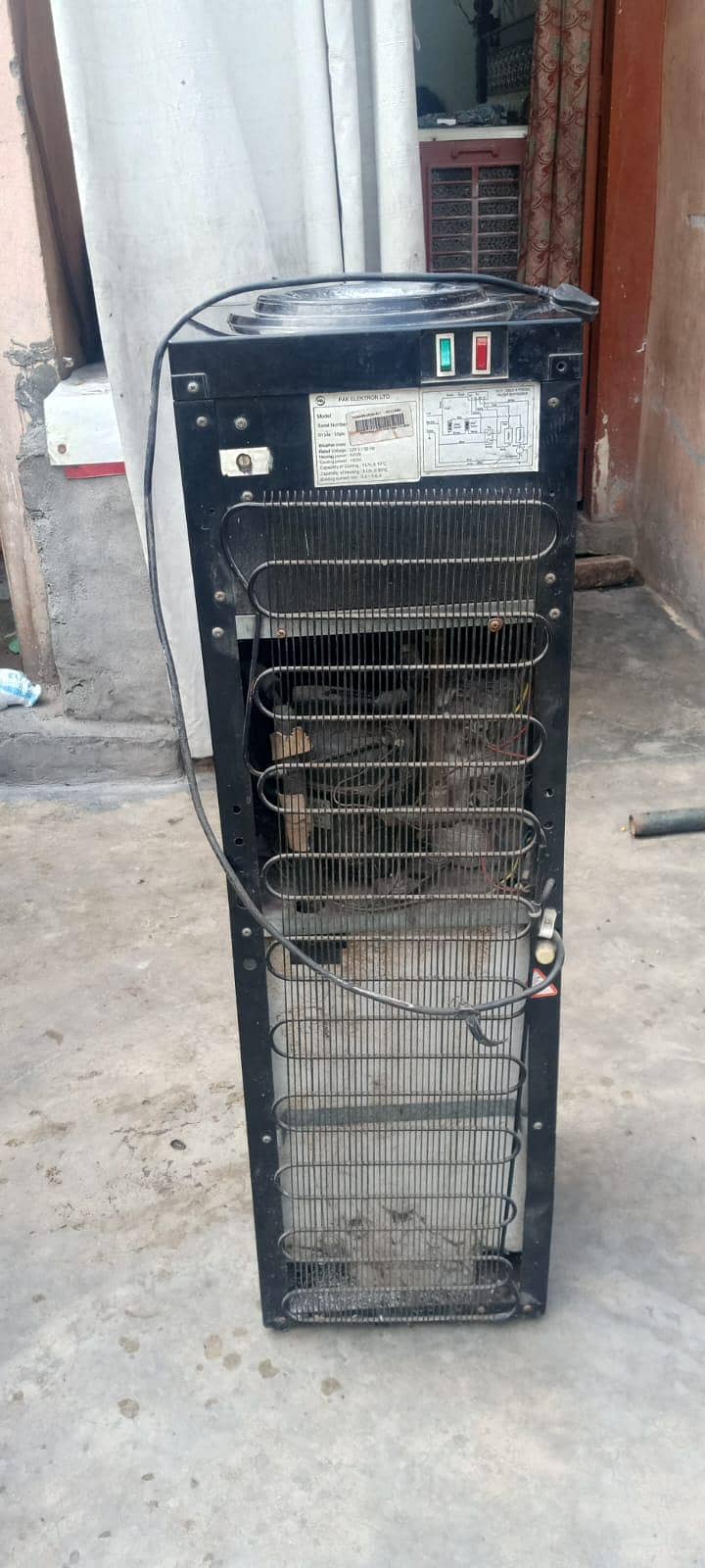 pel dispensor 1