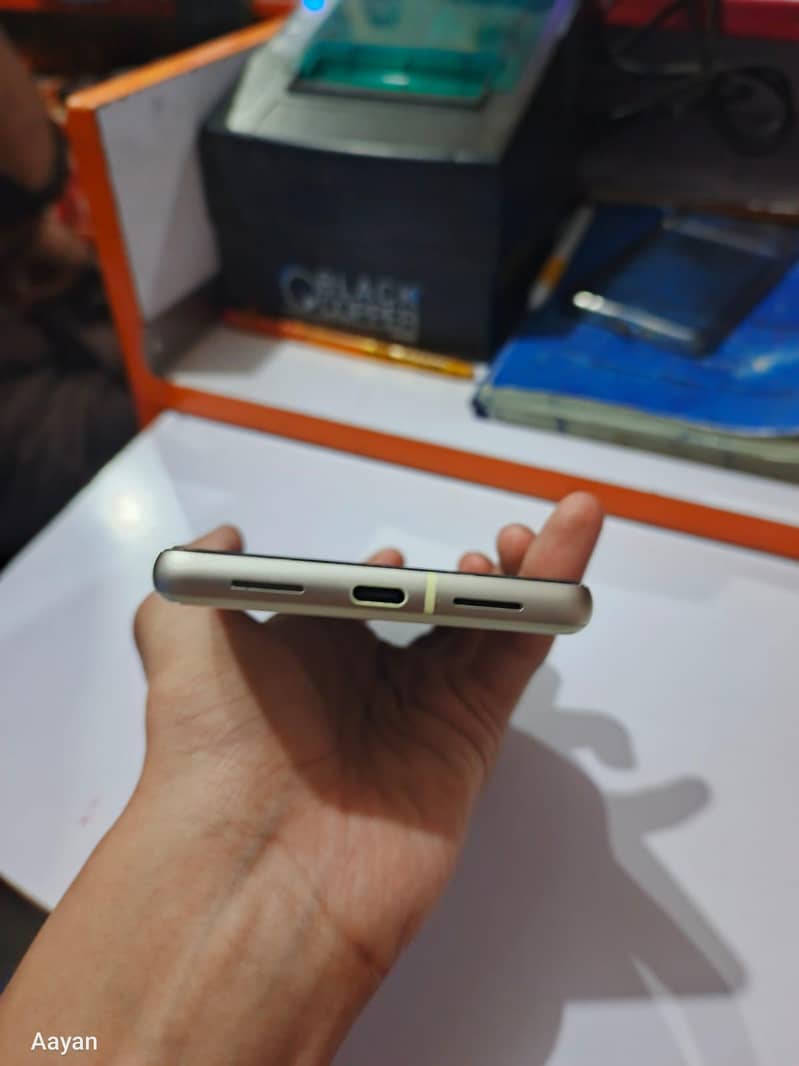 Google Pixel 7 2