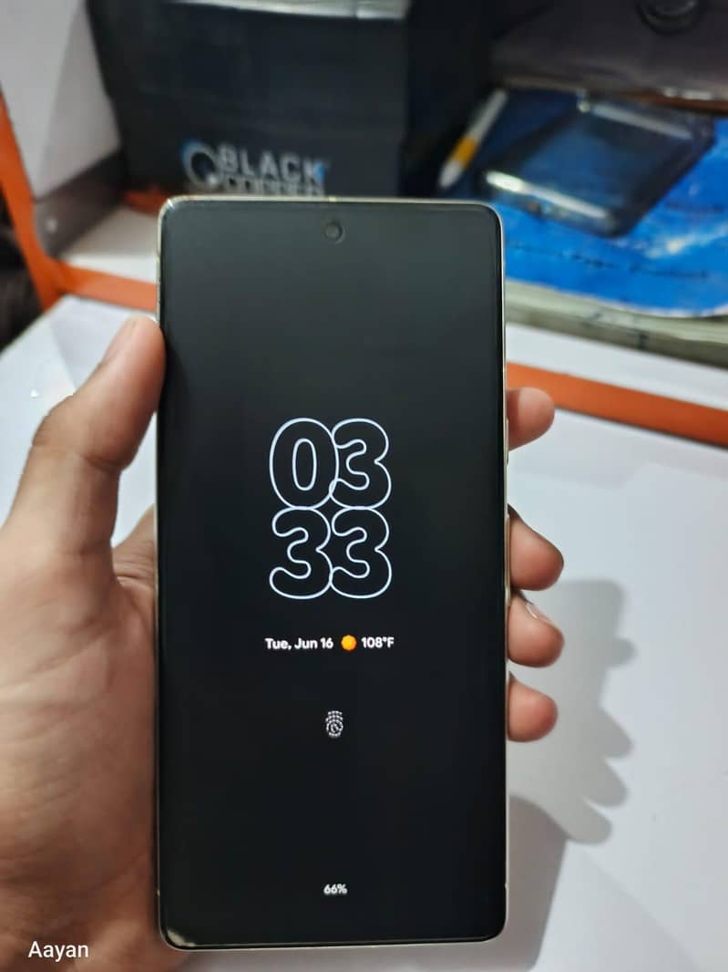 Google Pixel 7 3