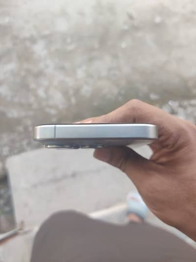 Iphone 15pro non pta
