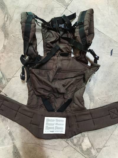 manduco baby carrier is for sale