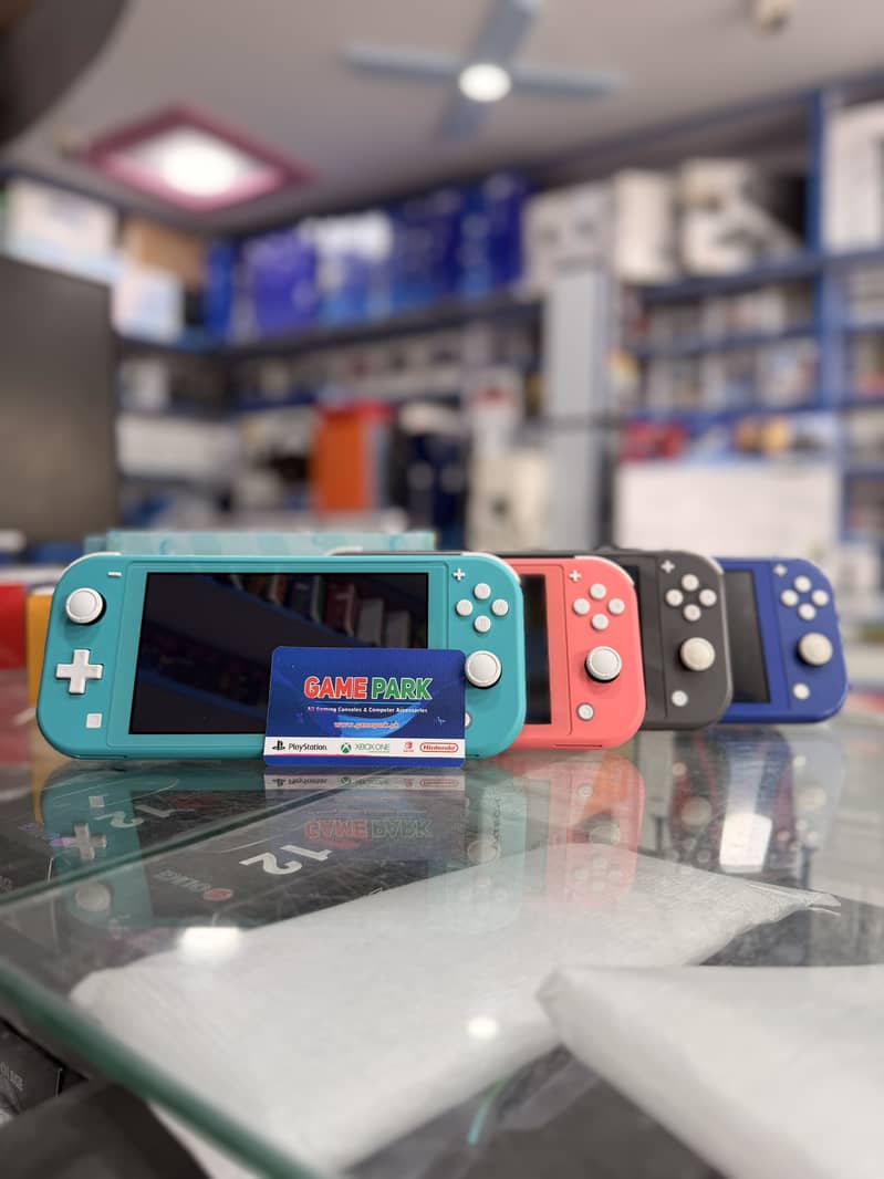 Nintendo Switch Lite 0