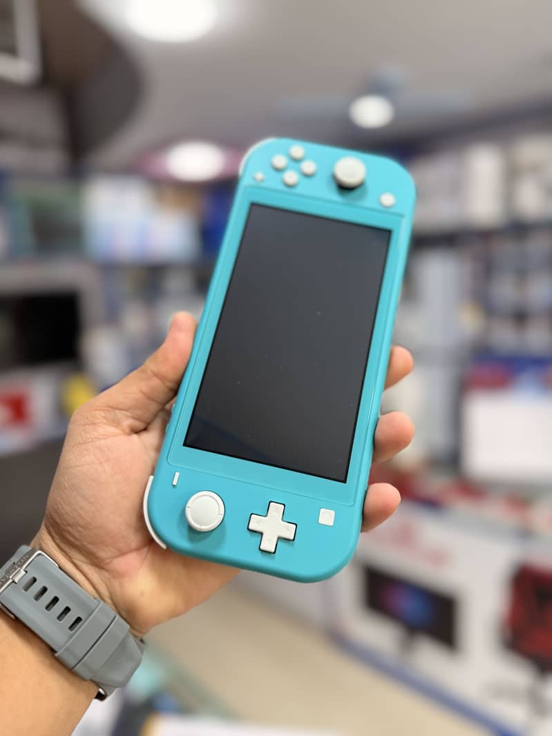 Nintendo Switch Lite 1