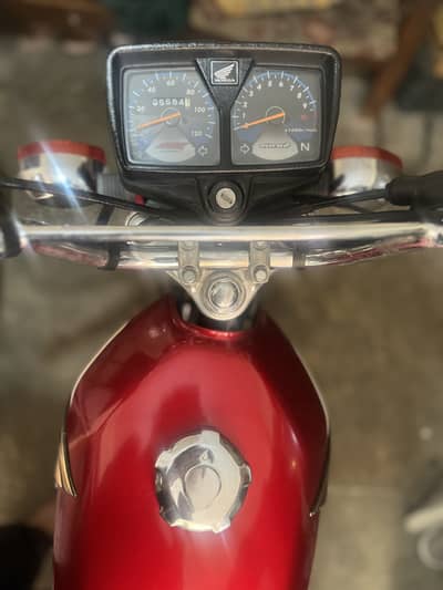 Honda CG 125 2023