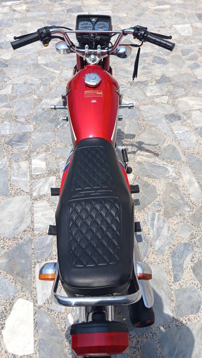 Honda CG 125 2023 model in fresh condition