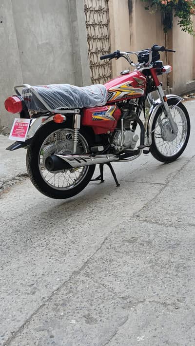 Honda 125 Model 24 shape 25