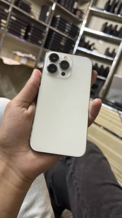 Apple iPhone 13 pro