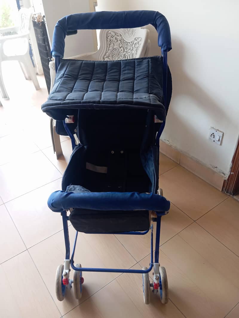 Pram. 2