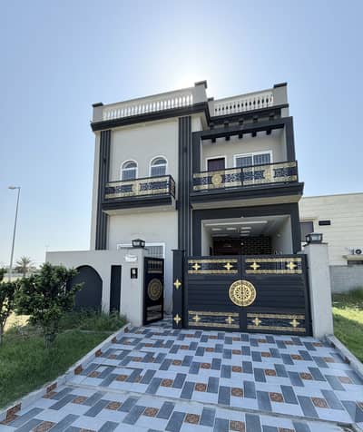5 Marla Brand New House Available for Rent .