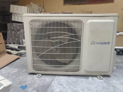 dawlance ac model: Monogram30-1  10/9 condition non inverter