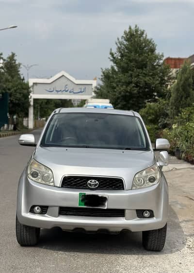 Daihatsu Terios 7 Seater.